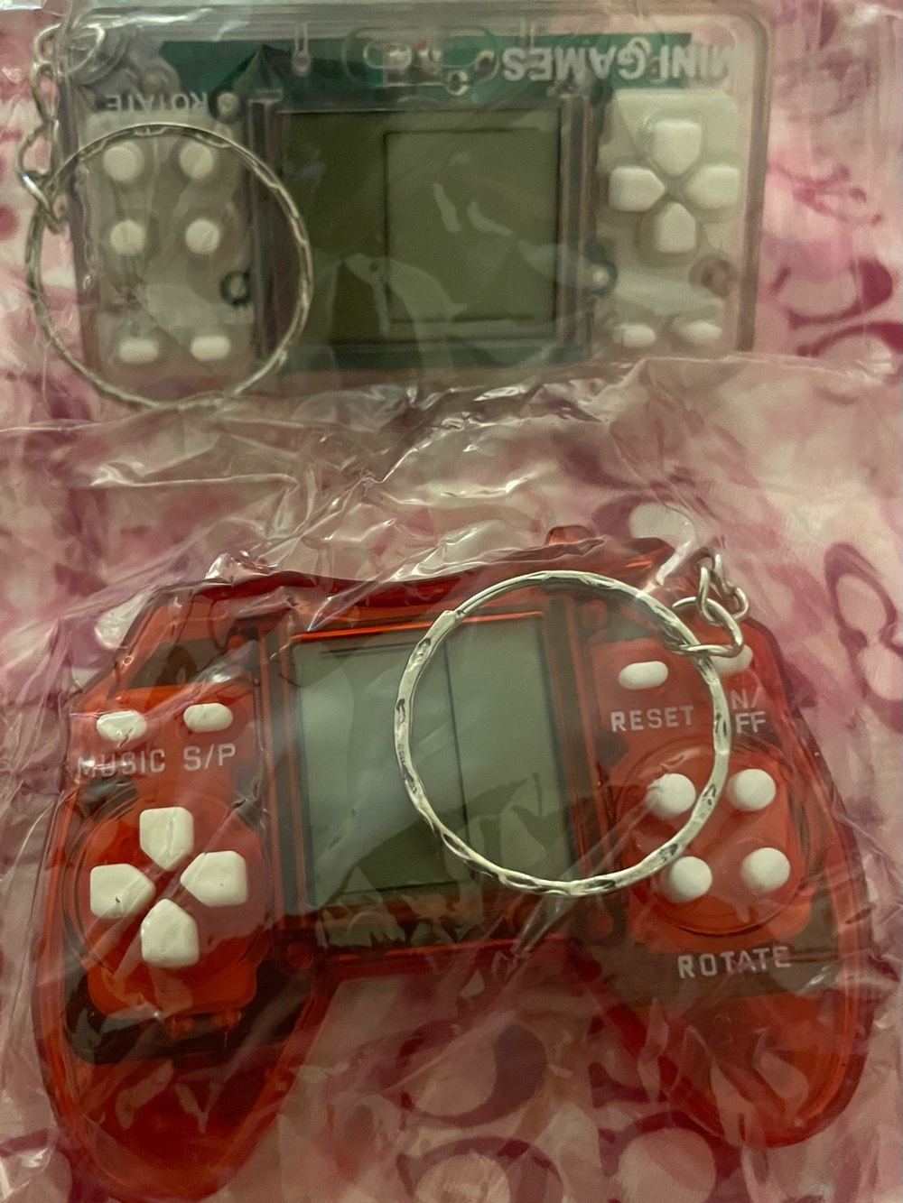 Handheld Keychain Game Console - Red